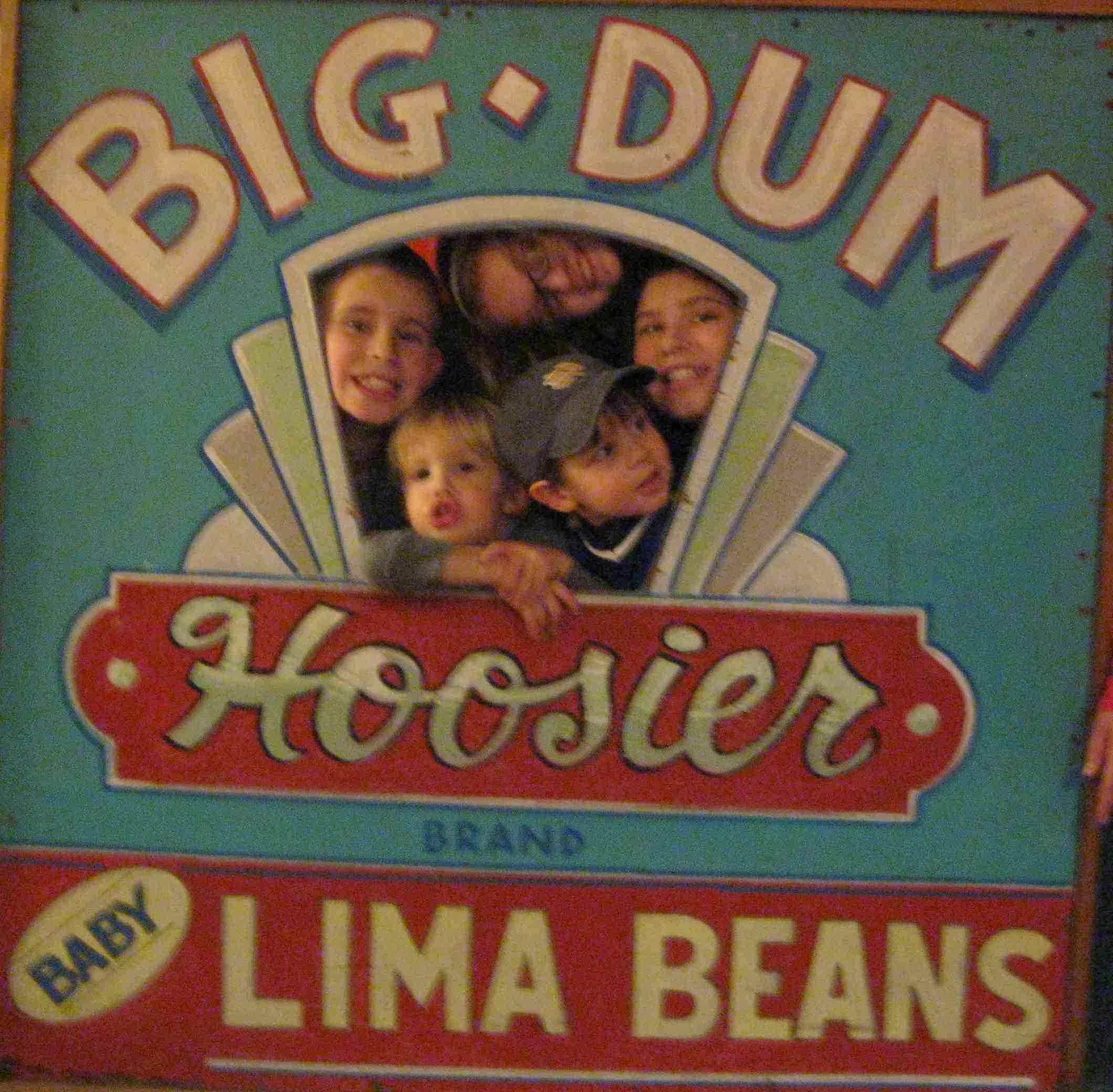 2011-12-28 Big Dum Hoosiers at City Museum.jpg